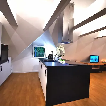Chillout Apart In The Attic